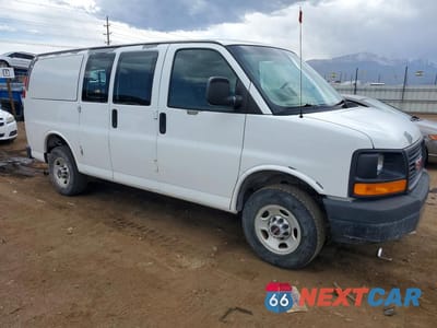 Czwarte zdjęcie samochodu z boku: 2011 GMC SAVANA G2500 VIN:1GTW7FCG4B1100424 - miniatura
