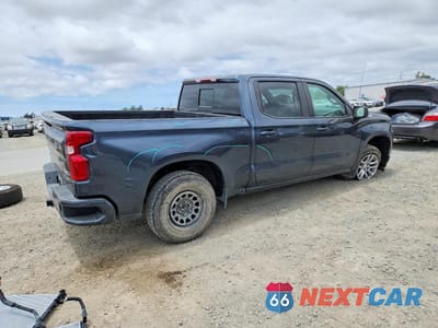 Trzecie zdjęcie samochodu z tyłu: 2021 CHEVROLET SILVERADO K1500 RST VIN:1GCUYEED1MZ310436 - miniatura