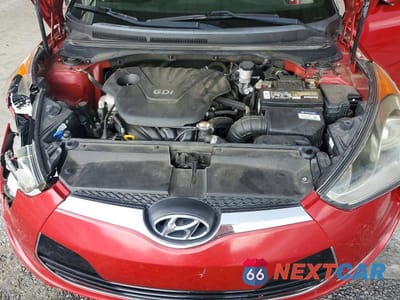 Zdjęcie 11 z 12 samochodu: 2016 HYUNDAI VELOSTER BASE VIN:KMHTC6AD3GU253501 - miniatura