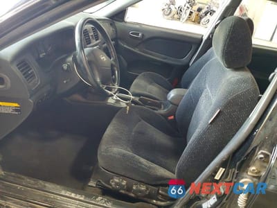 Zdjęcie 7 z 13 samochodu: 2003 HYUNDAI SONATA GL VIN:KMHWF25H33A856227 - miniatura