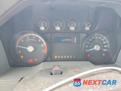 Zdjęcie 9 z 13 samochodu: 2013 FORD F350 SUPER DUTY VIN:1FDRF3A6XDEB92333 - miniatura