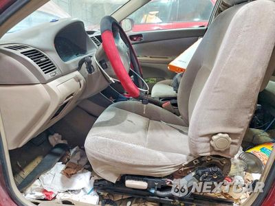 Zdjęcie 7 z 13 samochodu: 2003 TOYOTA CAMRY LE VIN:4T1BE32K83U167709 - miniatura