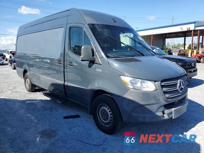 Czwarte zdjęcie samochodu z boku: 2019 MERCEDES BENZ SPRINTER 2500 VIN:WD4PF1CD9KP137715 - miniatura