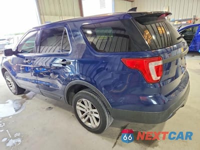 Drugie zdjęcie samochodu z przodu: 2017 FORD EXPLORER POLICE INTERCEPTOR VIN:1FM5K8AR2HGA36797 - miniatura