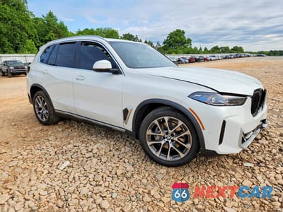 Czwarte zdjęcie samochodu z boku: 2026 BMW X5 SDRIVE 40I VIN:5UX13EU0XT9165040 - miniatura