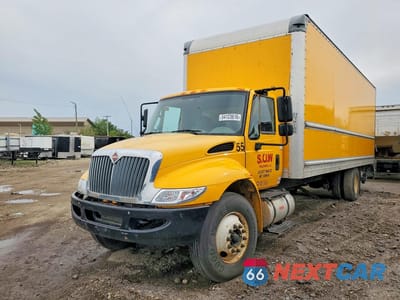2018 INTERNATIONAL 4300 BOX TRUCK 1HTMMMML1JH420373 - główne zdjęcie licytacji z USA - miniatura