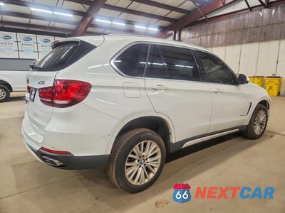 Trzecie zdjęcie samochodu z tyłu: 2016 BMW X5 XDR40E VIN:5UXKT0C58G0S78614 - miniatura