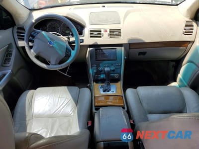 Zdjęcie 8 z 13 samochodu: 2004 VOLVO XC90 VIN:YV1CM59H041048616 - miniatura