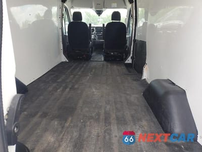 Zdjęcie 10 z 13 samochodu: 2021 FORD TRANSIT 250 DELIVERY VAN VIN:1FTBR1C83MKA29914 - miniatura