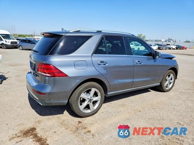 Trzecie zdjęcie samochodu z tyłu: 2018 MERCEDES-BENZ GLE 350 VIN:4JGDA5JB3JB041316 - miniatura