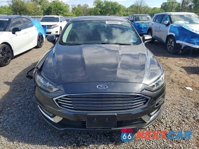 Piąte zdjęcie samochodu w środku: 2017 FORD FUSION SE VIN:3FA6P0H78HR148227 - miniatura