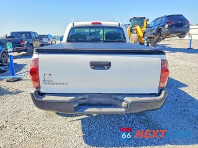 Zdjęcie 6 z 12 samochodu: 2008 TOYOTA TACOMA BASE VIN:5TENX22N78Z579070 - miniatura