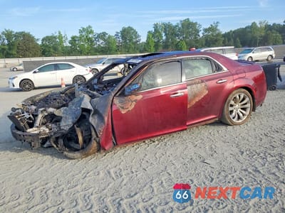 2017 CHRYSLER 300C 2C3CCAEGXHH577386 - główne zdjęcie licytacji z USA - miniatura