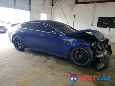 Czwarte zdjęcie samochodu z boku: 2019 MERCEDES-BENZ AMG GT 63 VIN:WDD7X8JB2KA007012 - miniatura