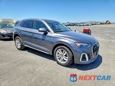 Czwarte zdjęcie samochodu z boku: 2023 AUDI Q5 PREMIUM 45 VIN:WA1GAAFY2P2070834 - miniatura