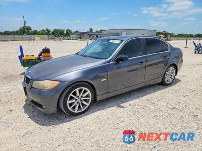2006 BMW 330 I WBAVB33536PS17693 - główne zdjęcie licytacji z USA - miniatura