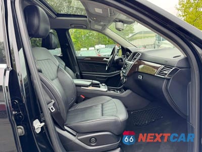 Zdjęcie 12 z 14 samochodu: 2014 MERCEDES-BENZ GL 450 4MATIC VIN:4JGDF7CE8EA289772 - miniatura