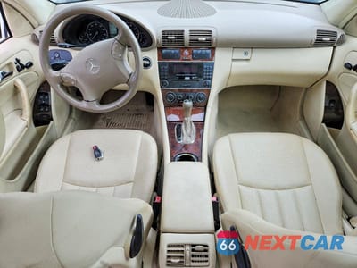 Zdjęcie 8 z 12 samochodu: 2007 MERCEDES-BENZ C 280 VIN:WDBRF54H17F885429 - miniatura