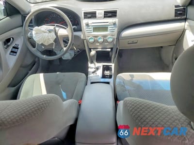 Zdjęcie 8 z 13 samochodu: 2007 TOYOTA CAMRY LE VIN:4T1BE46K77U660643 - miniatura