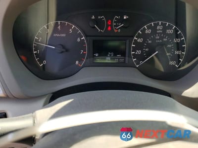 Zdjęcie 9 z 12 samochodu: 2014 NISSAN SENTRA S VIN:3N1AB7AP2EL642008 - miniatura