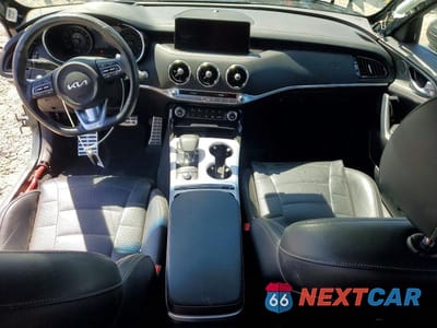 Zdjęcie 8 z 13 samochodu: 2022 KIA STINGER GT2 VIN:KNAE55LC7N6099542 - miniatura