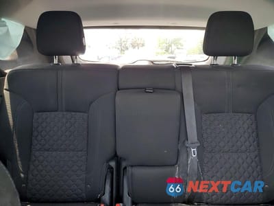 Zdjęcie 10 z 13 samochodu: 2021 CHEVROLET BLAZER VIN:3GNKBCRS4MS545617 - miniatura