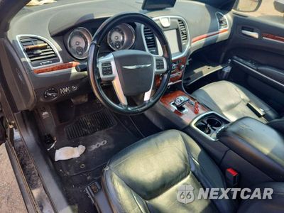 Zdjęcie 8 z 12 samochodu: 2014 CHRYSLER 300 VIN:2C3CCARG4EH377142 - miniatura