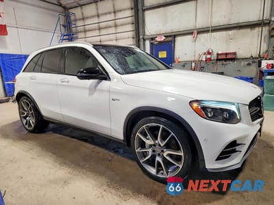 Czwarte zdjęcie samochodu z boku: 2019 MERCEDES-BENZ GLC 43 4MATIC AMG VIN:WDC0G6EB5KF590361 - miniatura