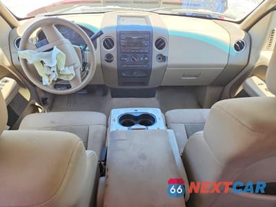 Zdjęcie 8 z 13 samochodu: 2004 FORD F150 VIN:1FTPX12554NC58743 - miniatura