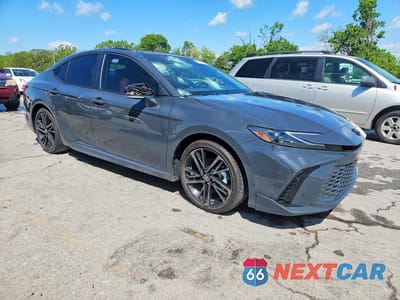 Czwarte zdjęcie samochodu z boku: 2025 TOYOTA CAMRY XSE VIN:4T1DAACK8SU524456 - miniatura