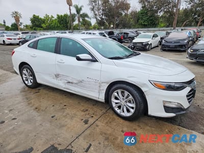 Czwarte zdjęcie samochodu z boku: 2023 CHEVROLET MALIBU LT VIN:1G1ZD5ST6PF220579 - miniatura