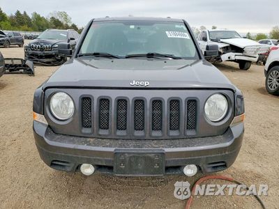 Piąte zdjęcie samochodu w środku: 2014 JEEP PATRIOT LATITUDE VIN:1C4NJPFB0ED826254 - miniatura