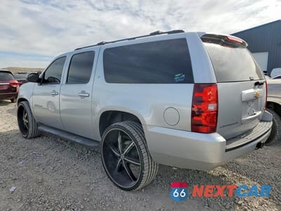 Drugie zdjęcie samochodu z przodu: 2012 CHEVROLET SUBURBAN K1500 LT VIN:1GNSKJE78CR199515 - miniatura