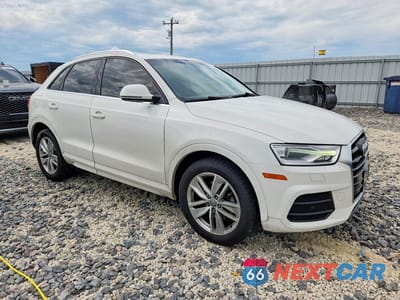 Czwarte zdjęcie samochodu z boku: 2017 AUDI Q3 PREMIUM PLUS VIN:WA1JCCFS9HR007083 - miniatura
