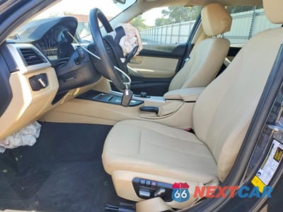 Zdjęcie 7 z 12 samochodu: 2017 BMW 320 I VIN:WBA8E1G3XHNU16336 - miniatura