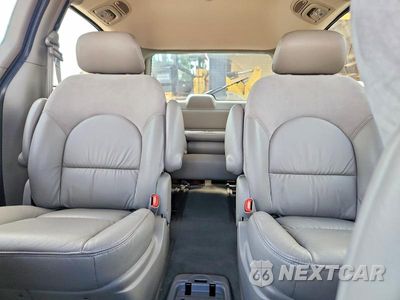Zdjęcie 10 z 14 samochodu: 2001 CHRYSLER TOWN & COUNTRY LIMITED VIN:2C8GP64L31R165869 - miniatura