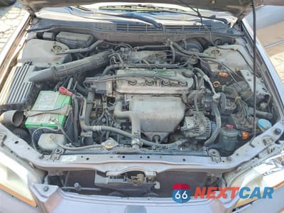 Zdjęcie 11 z 12 samochodu: 2000 HONDA ACCORD EX VIN:JHMCG6676YC030869 - miniatura