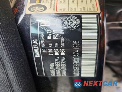 Zdjęcie 12 z 12 samochodu: 2012 MERCEDES-BENZ C 250 4MATIC VIN:WDDGF8FBXCA741295 - miniatura