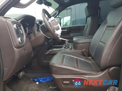Zdjęcie 7 z 13 samochodu: 2020 GMC SIERRA K3500 DENALI VIN:1GT49WEY0LF270520 - miniatura