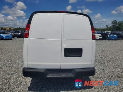 Zdjęcie 6 z 13 samochodu: 2023 CHEVROLET EXPRESS G2500 VIN:1GCWGAFPXP1252603 - miniatura