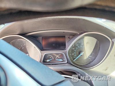 Zdjęcie 9 z 12 samochodu: 2014 FORD FOCUS SE VIN:1FADP3K20EL368218 - miniatura