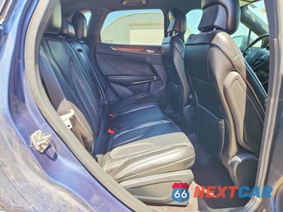 Zdjęcie 10 z 12 samochodu: 2018 LINCOLN MKC SELECT VIN:5LMCJ2C90JUL07512 - miniatura