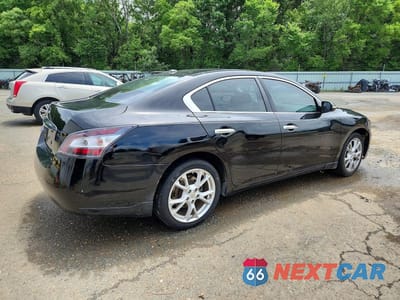 Trzecie zdjęcie samochodu z tyłu: 2012 NISSAN MAXIMA 3.5 S VIN:1N4AA5AP2CC831664 - miniatura