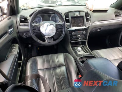 Zdjęcie 8 z 12 samochodu: 2021 CHRYSLER 300 VIN:2C3CCABG5MH634317 - miniatura