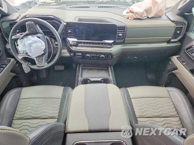 Zdjęcie 8 z 12 samochodu: 2025 CHEVROLET SILVERADO K2500 ZR2 VIN:1GC4KYEY1SF246127 - miniatura