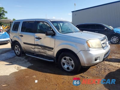 Czwarte zdjęcie samochodu z boku: 2011 HONDA PILOT LX VIN:5FNYF3H20BB056744 - miniatura