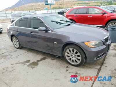 Czwarte zdjęcie samochodu z boku: 2008 BMW 335 XI VIN:WBAVD53558A010671 - miniatura