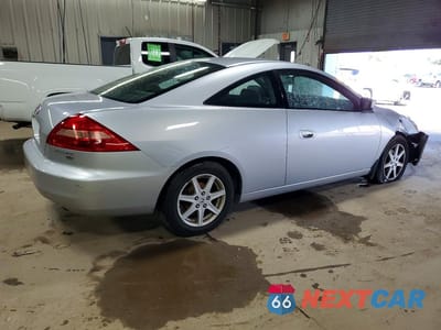 Trzecie zdjęcie samochodu z tyłu: 2003 HONDA ACCORD EX VIN:1HGCM82663A022733 - miniatura