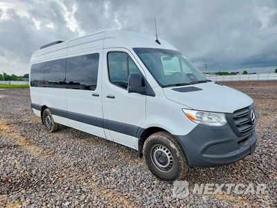 Czwarte zdjęcie samochodu z boku: 2026 MERCEDES-BENZ SPRINTER 2500 VIN:W1Z4KGHY4TT604868 - miniatura
