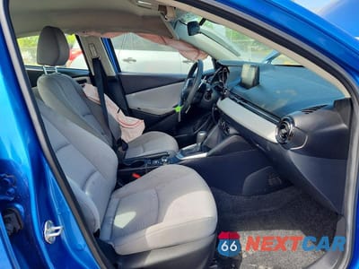 Zdjęcie 7 z 12 samochodu: 2019 TOYOTA YARIS L VIN:3MYDLBYV5KY506650 - miniatura